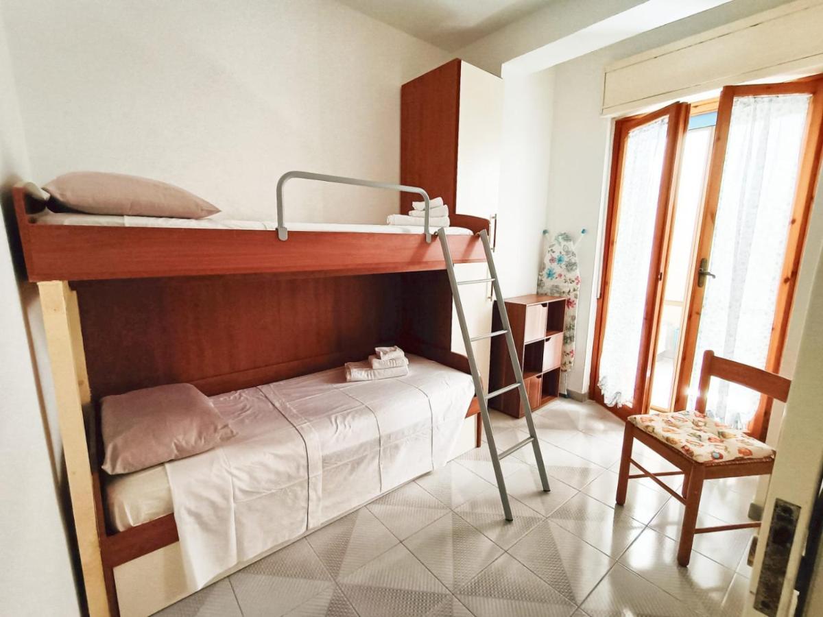 Casa Vacanza Nonna Maria Torre Pali Exteriör bild